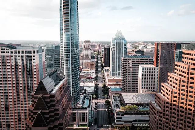 Buying a House or Renting an Apartment in the City in 2023